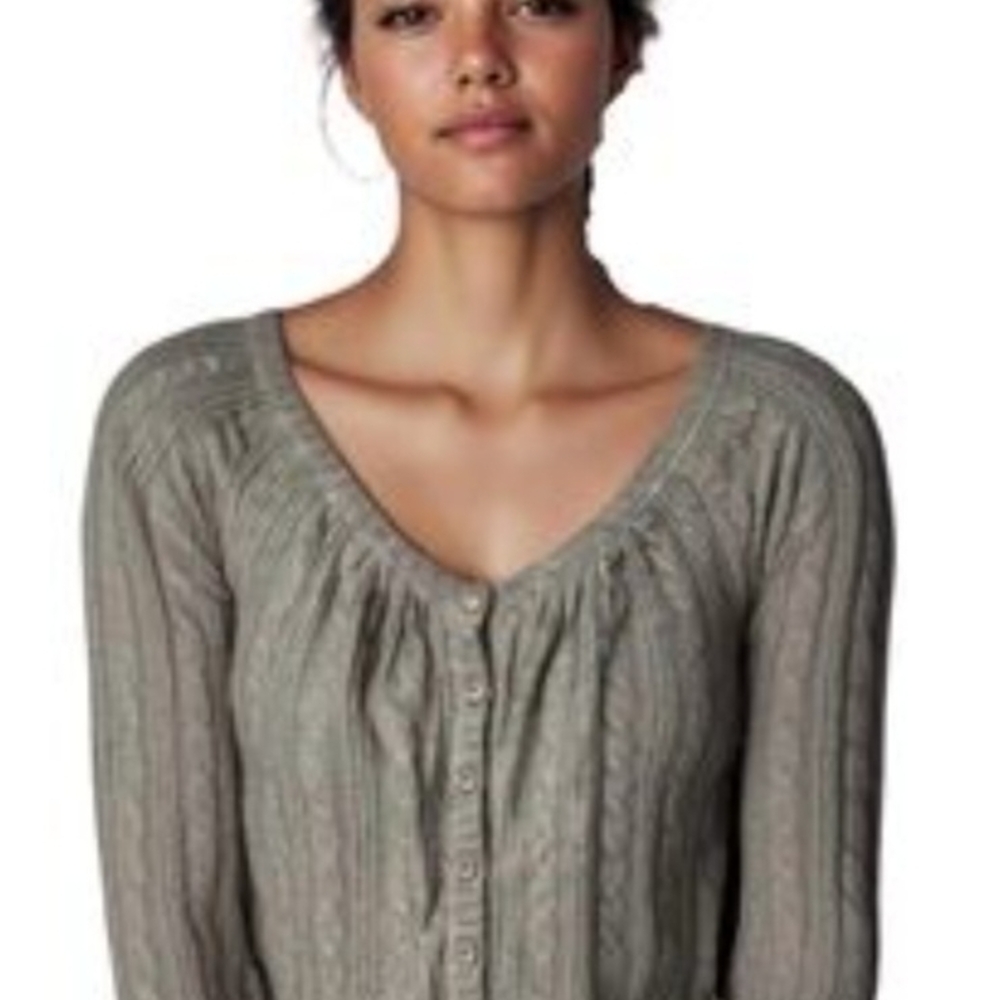 Abercrombie & Fitch Gray Cable Knit Cardigan